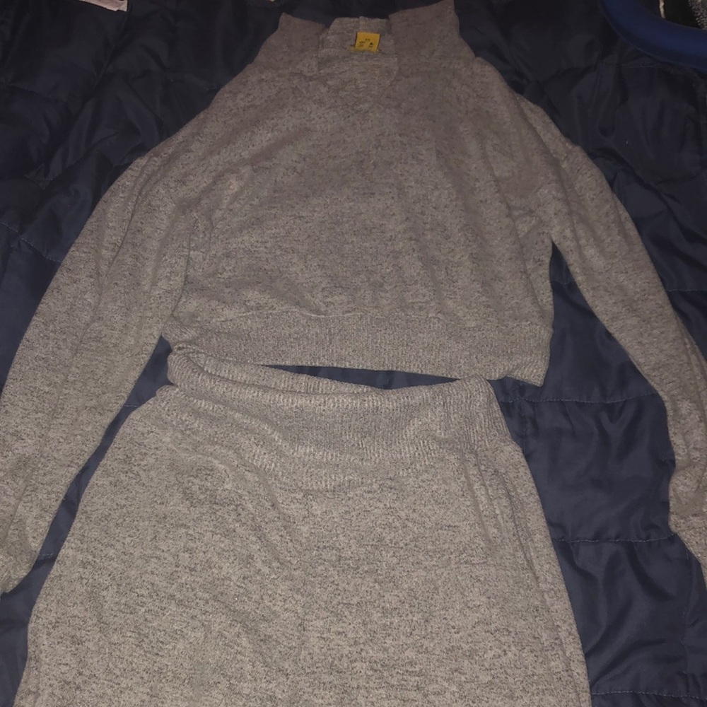 Grey comfy outfit. Crop top with hoodie, sweatpants (no strings). Super soft!